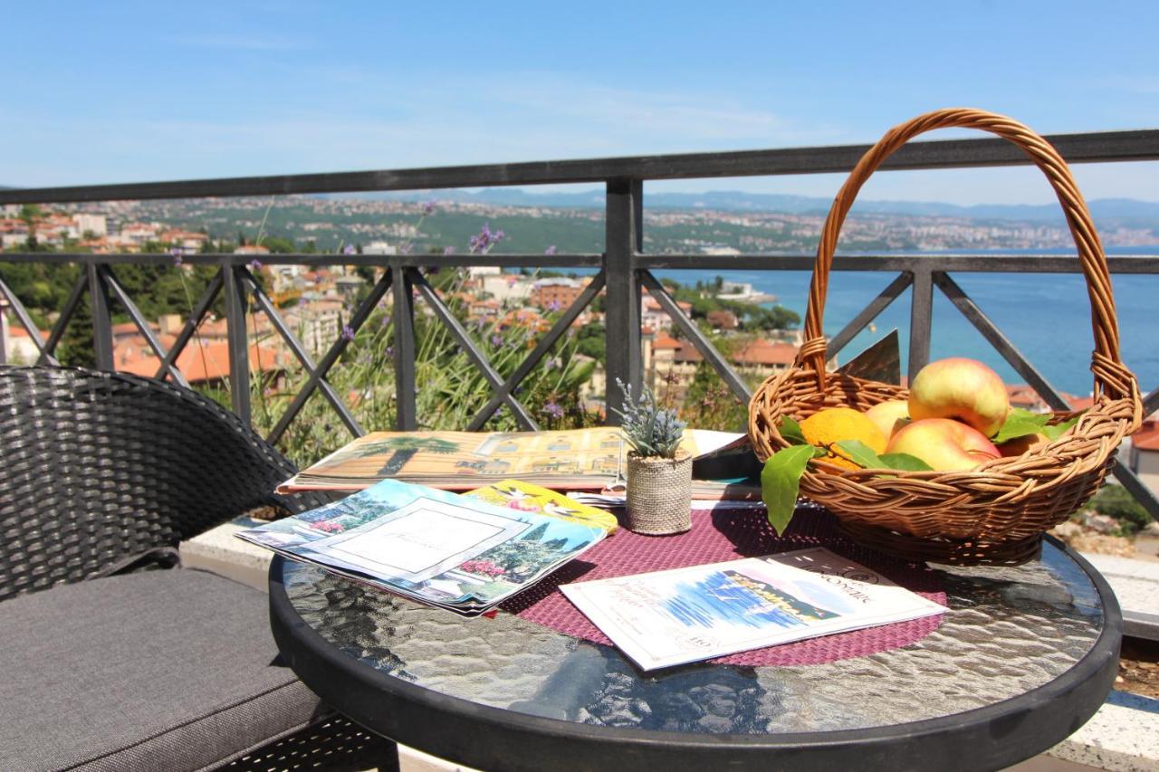 Apartments Seccareccia Opatija Luaran gambar