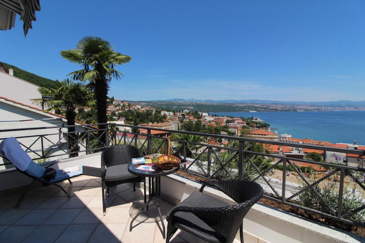 Apartments Seccareccia Opatija Luaran gambar